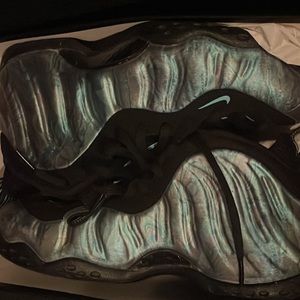 Sz 8m 9.5W Nike Foamposite Abalone one